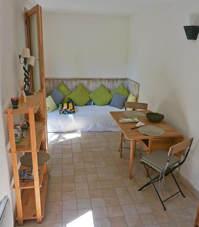 La Petite Maison Villeneuve-lès-Avignon Exterior photo